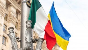 Україна й Італія домовилися разом відновлювати драмтеатр у Маріуполі