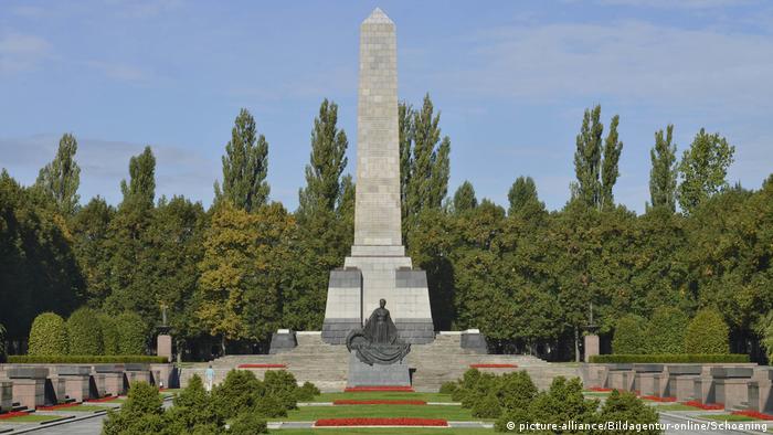 Советский военный мемориал в Панкове, Берлин