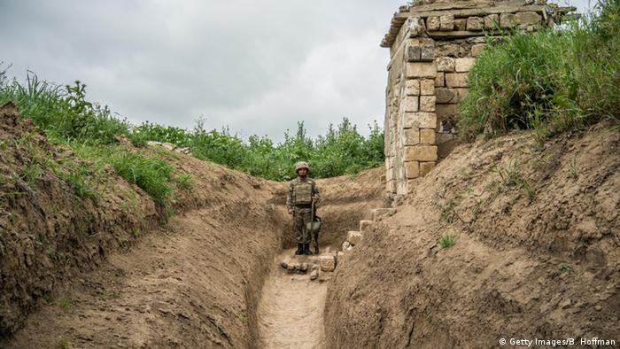 Линия соприкосновения в Нагорном Карабахе 