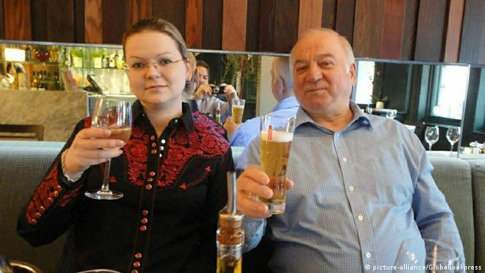 Сергей Скрипаль и его дочь Юлия незадолго до отравления